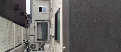 Enceinte de l’hébergement