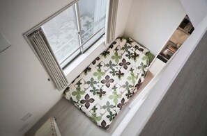 1 bedroom, free WiFi, bed sheets