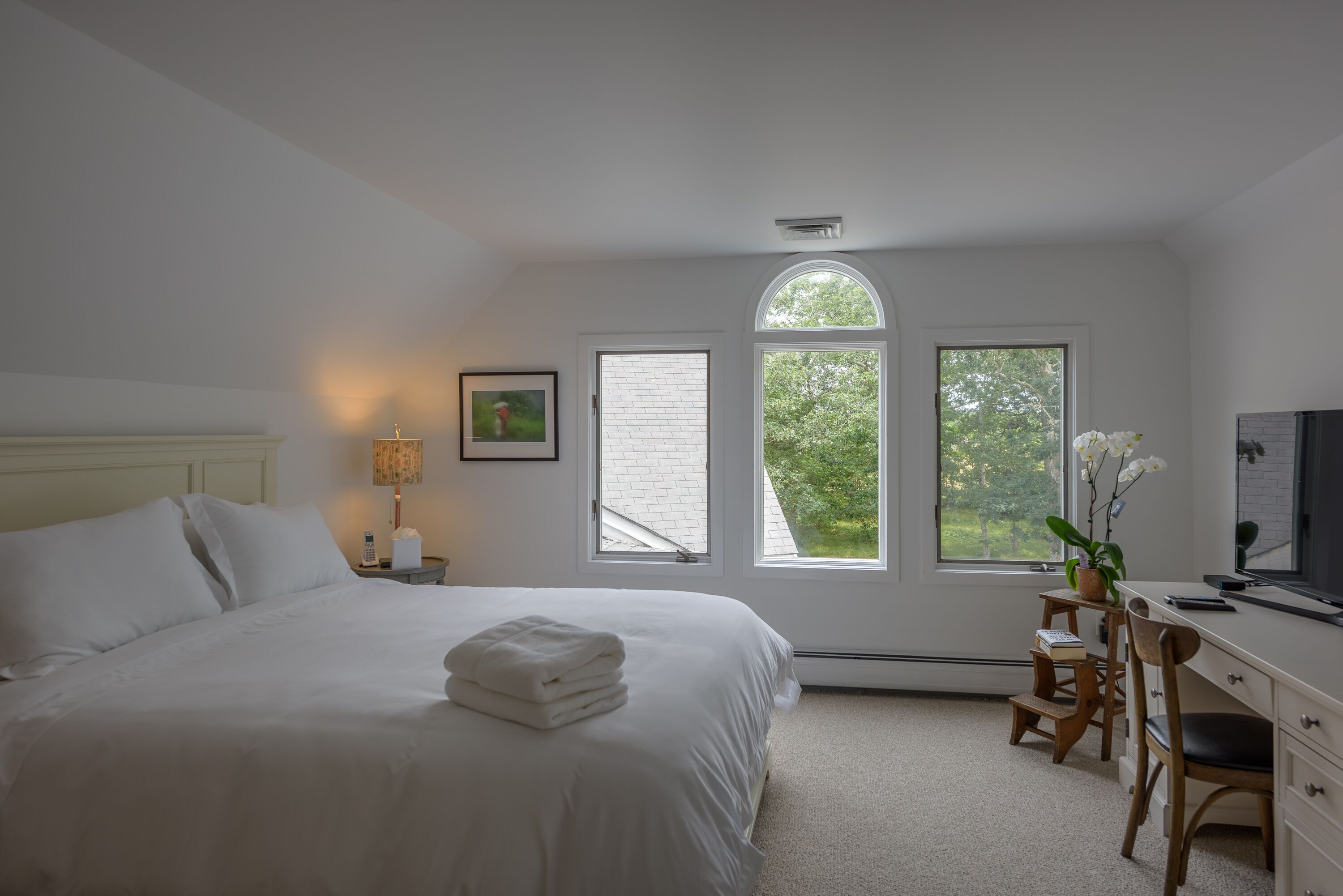 3 soverom, strykejern/-brett, wi-fi og sengetøy