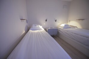 Schreibtisch, Bügeleisen/Bügelbrett, kostenloses WLAN, Bettwäsche