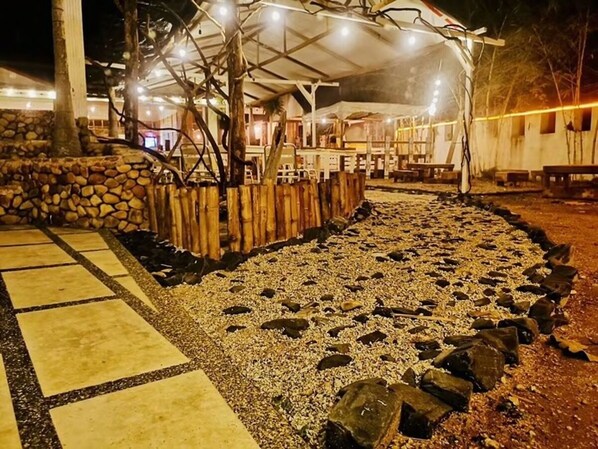 Outdoor banquet area - Red Eagle Bagpacker Hostel (Langkawi)