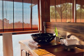 Interior - Casa Vikingo • A Unique, Secluded Highland Cabin (bellavista)