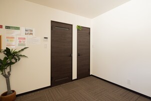 In-room safe, desk, blackout drapes, free WiFi