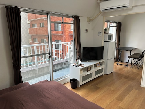 Guest House Zen Hakata Ohori Park 2