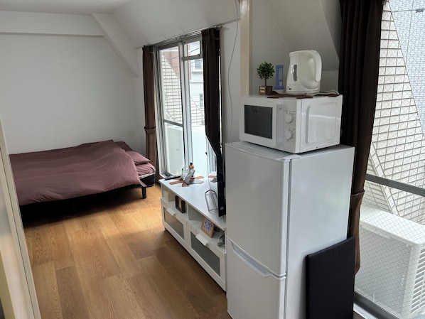Chambre Standard, non-fumeurs (202) | Bureau, rideaux occultants, fer et planche à repasser, Wi-Fi gratuit