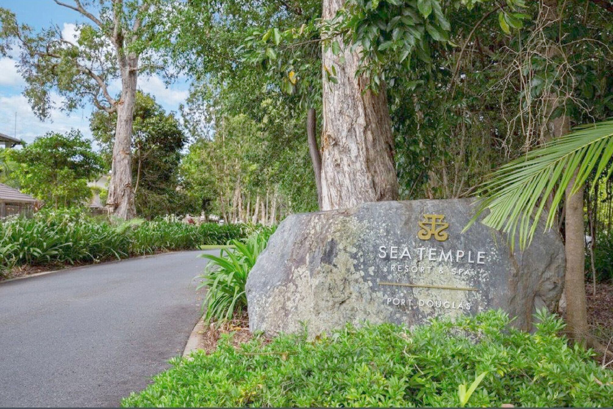 109 Temple Resort Port Douglas privately managed within Sea Temple Resort — image 30