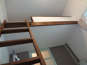 Standard Room with Loft (201) | Desk, laptop workspace, blackout curtains, iron/ironing board - Guest House Zen Hakata Nishijin (Fukuoka)