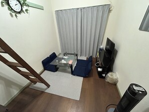 Standard Room with Loft (301) | Desk, laptop workspace, blackout curtains, iron/ironing board - Guest House Zen Hakata Nishijin (Fukuoka)
