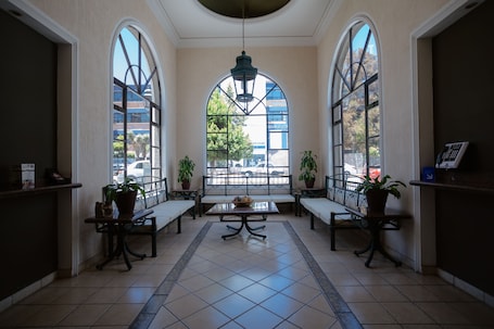 大堂休息区. 扎卡特卡斯法院酒店