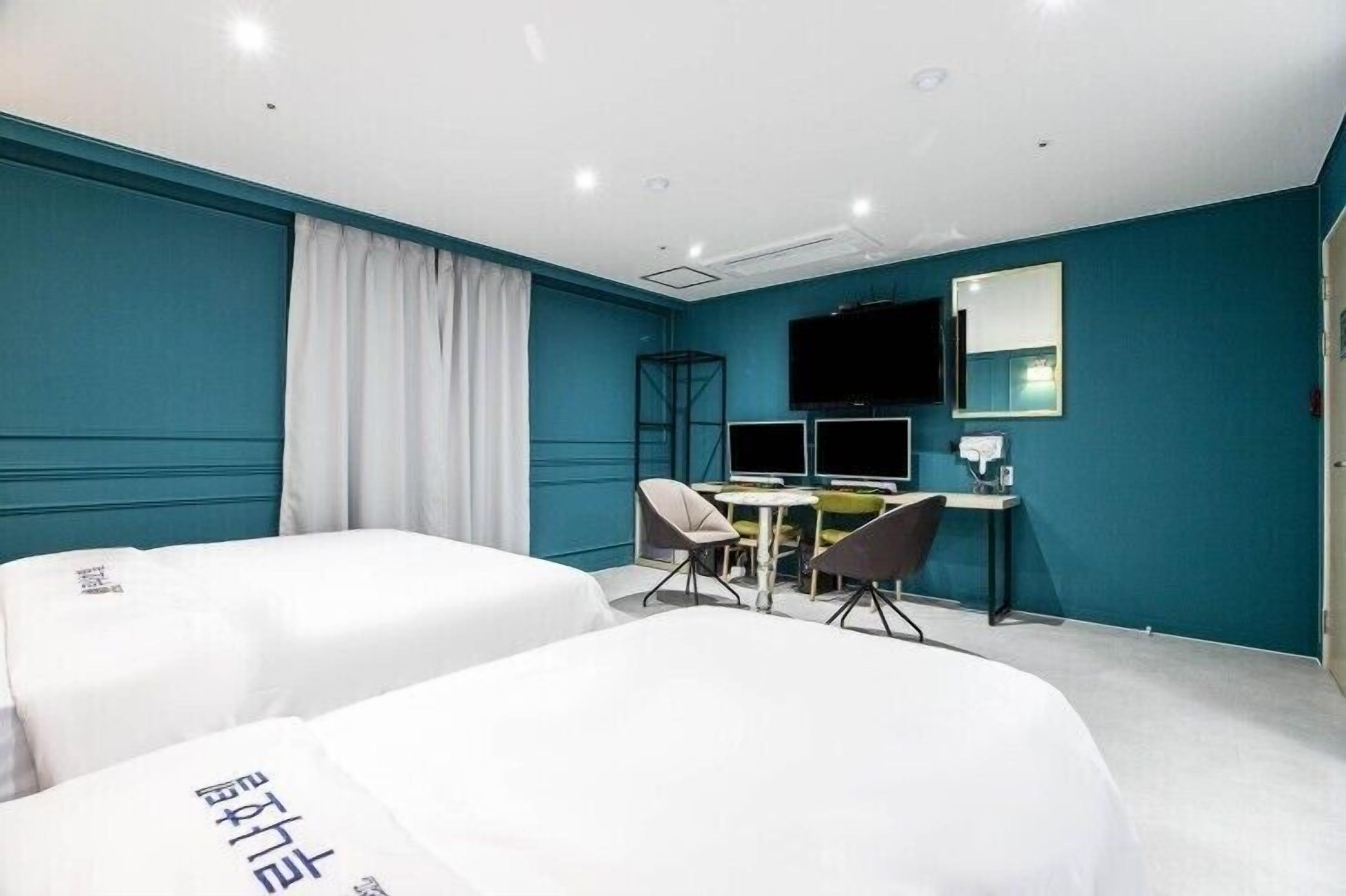 premium room | free wifi