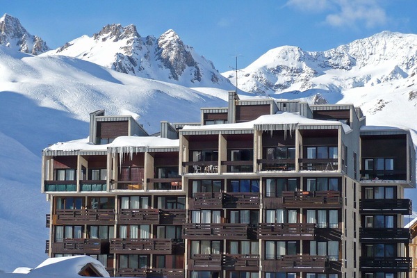 Neige, Bâtiment, Montagne, Ciel, Nuage, Pente, Architecture, Montagnes Relief, Immobilier, Chaîne De Montagnes