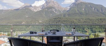 Ferienwohnung PANORAMA LODGE by Interhome