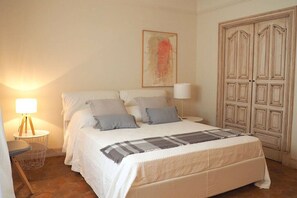 6 Schlafzimmer, WLAN