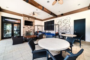 Unclassified image, 5 of 87, button - Ev7827ha - Solterra Resort - 5 Bed 4.5 Baths Townhouse (Davenport)