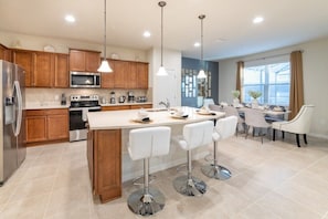 Family Villa, Garden Area | Private kitchen