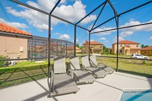 Villa familiar, en el área del jardín | Áreas de la propiedad