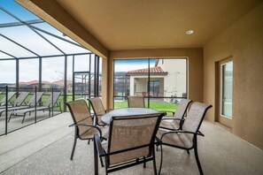 Family Villa, Garden Area | Property grounds