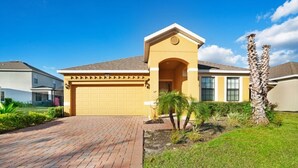 Family Villa, Garden Area | Exterior