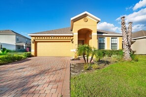 Family Villa, Garden Area | Exterior