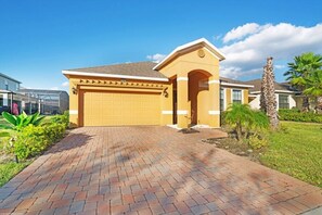 Family Villa, Garden Area | Exterior