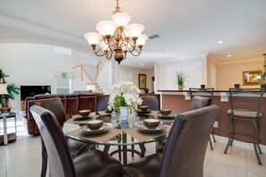 Family Villa, Garden Area | Private kitchen