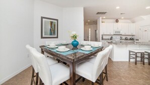 Private kitchen - Ev8102ha - Providence - 5 Bed 4 Baths Villa (Davenport)