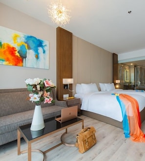 Studio, City View | Individually decorated, individually furnished, desk, laptop workspace