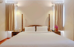 Superior Room - R41 Boutique Stays (Jaipur)