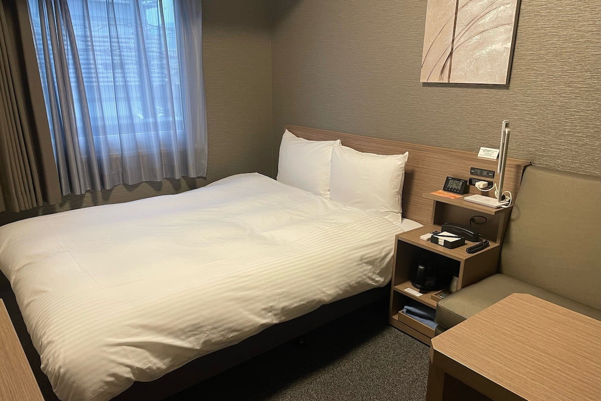 1 chambre, bureau, Wi-Fi gratuit, draps fournis
