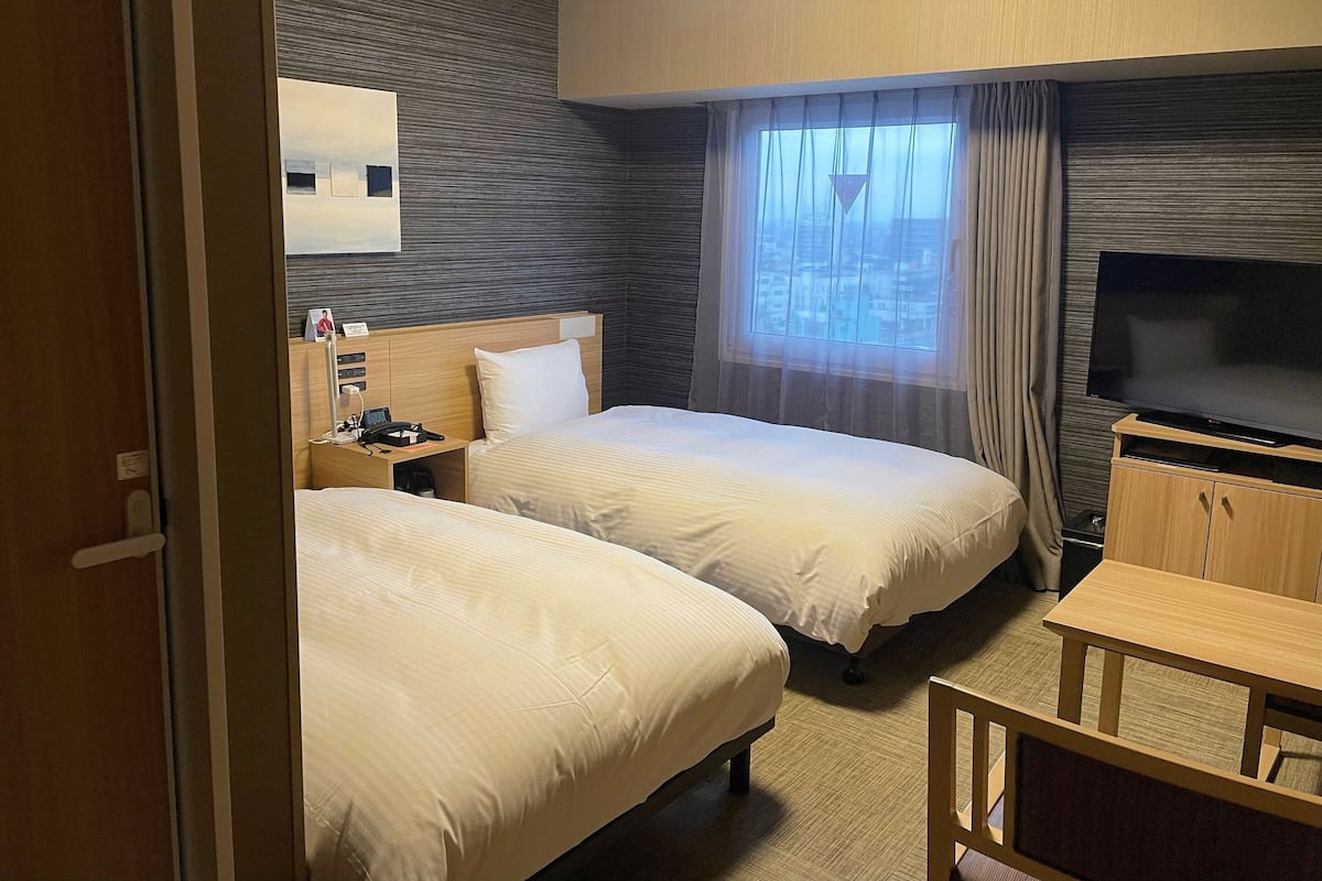 1 chambre, bureau, Wi-Fi gratuit, draps fournis