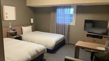 Desk, free WiFi, bed sheets