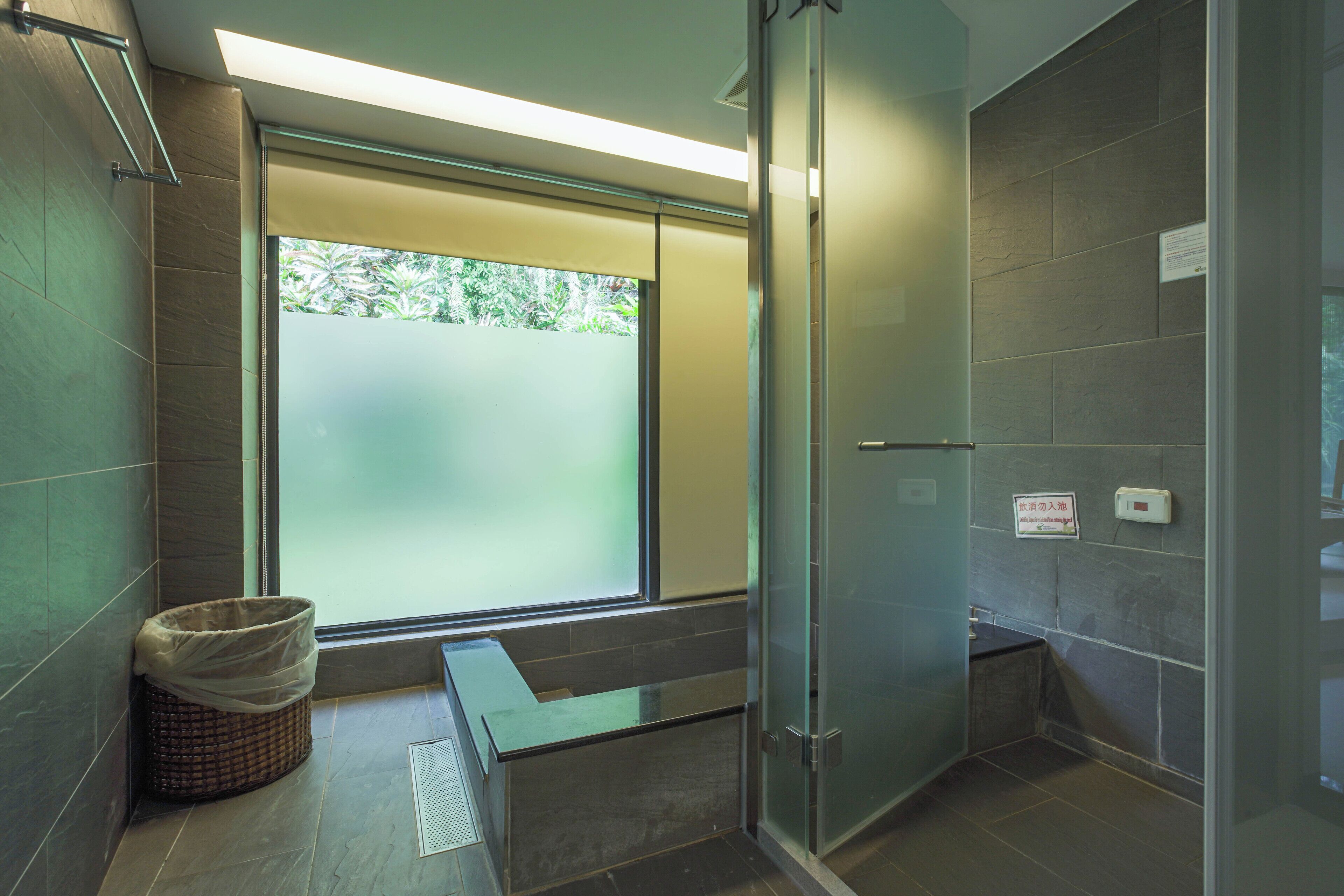 quadruple room | bathroom | separate bathtub and shower, hair dryer, bathrobes, towels