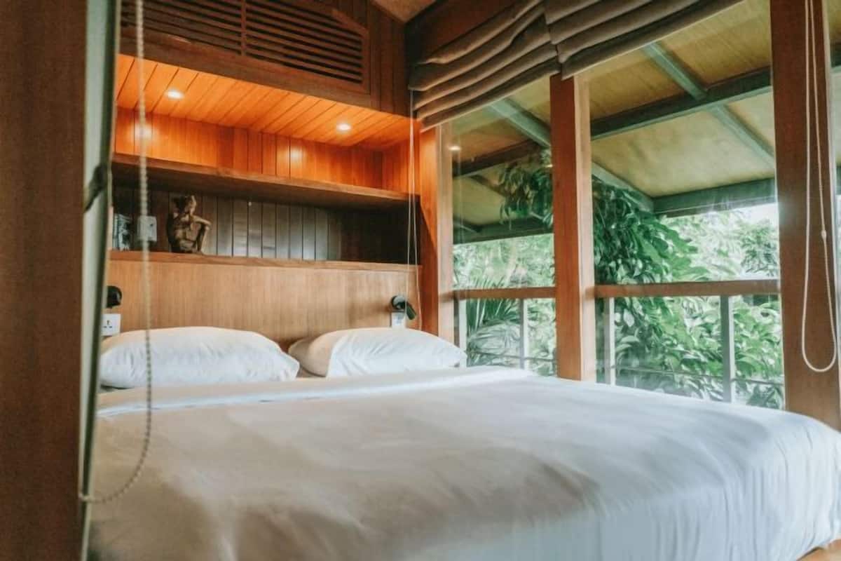 1 chambre, minibar, coffres-forts dans les chambres
