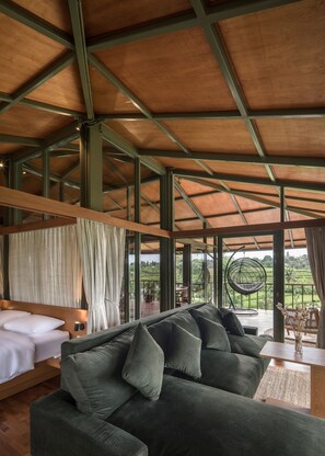 Treehouse C | Minibar, in-room safe, laptop workspace, free WiFi - Grün Canggu Garden (Canggu)