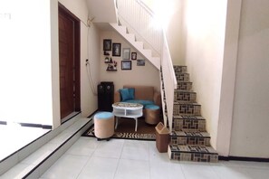 Lobby sitting area - Ijen Crater Climb Base Camp (Banyuwangi)