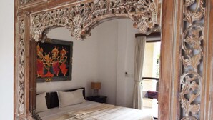 Superior Room with AC | Desk, WiFi (free) - Matahari House Ubud (Ubud)