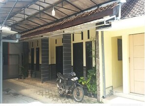 واجهة المنشأة