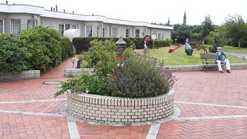 Apartment (Ferienhaus Eilts Wohnung 11) | Property grounds