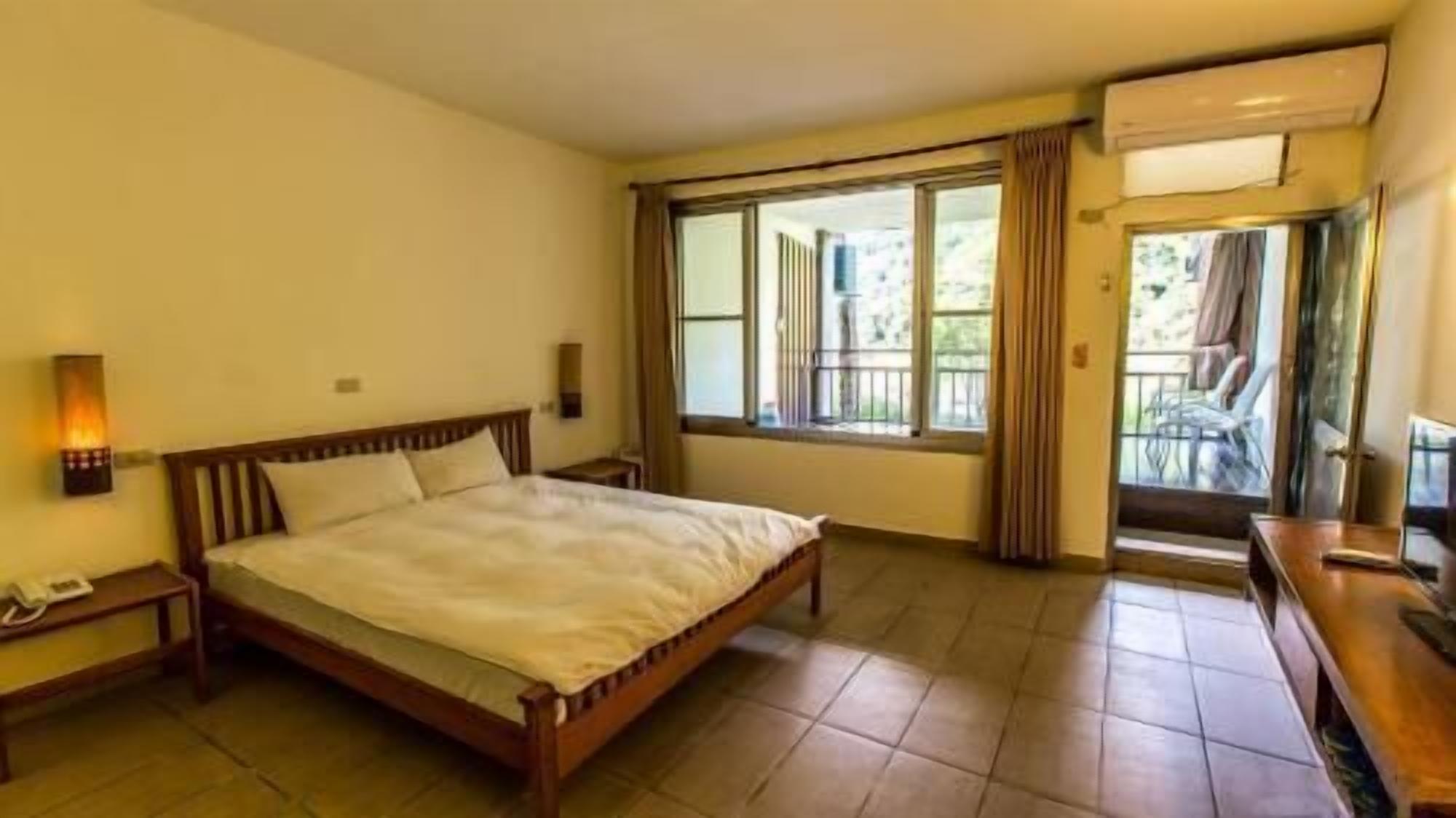 Duntäcken, mörkläggningsgardiner, gratis wi-fi och sängkläder