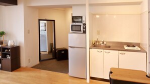 Apartment | Private kitchenette - Pebliss Kirameki No.1 (Tokyo)