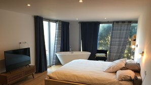 Suite (Agosta)