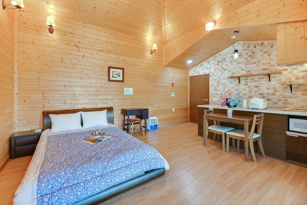 Condo (1~3) | 1 chambre, accès au Wi-Fi (inclus)