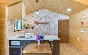 Condo (5~8) | Private kitchenette | Fridge, microwave, stovetop, electric kettle