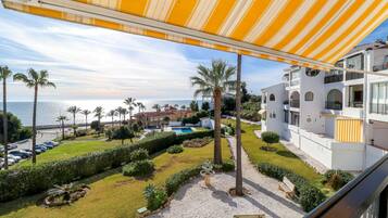 Apartment, 2 Bedrooms, Terrace, Sea View | Balcony