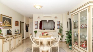 Unclassified image, 4 of 24, button - La Costa Paradise - Amazing Beachfront Apartment, Glazed Terrace With Sea Views (Mijas)