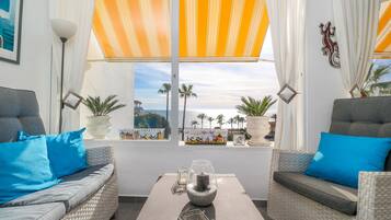 Beach/ocean view
