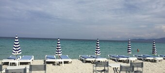 Comfortable 2-bedroom villa 500 metres from LOZARI beach