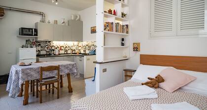 Nonna Rosetta Traditional Studio