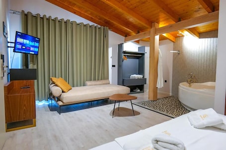 1 habitación, minibar, caja de seguridad en la habitación y escritorio