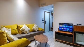 Minibar, in-room safe, desk, blackout curtains